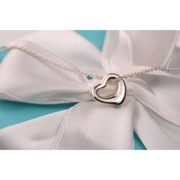 Tiffany & Co. Elsa Peretti Open Heart Pendant Necklace in Sterling Silver 11mm - Picture 2 of 9